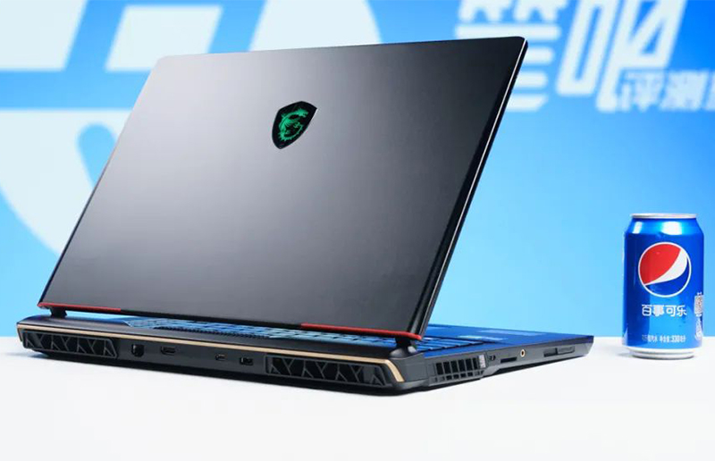 猪王评测 | 聊一款“励志”的高端游戏本——微星泰坦GE78 HX