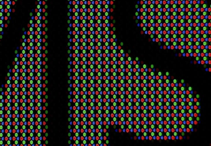 Traditional qd-oled
