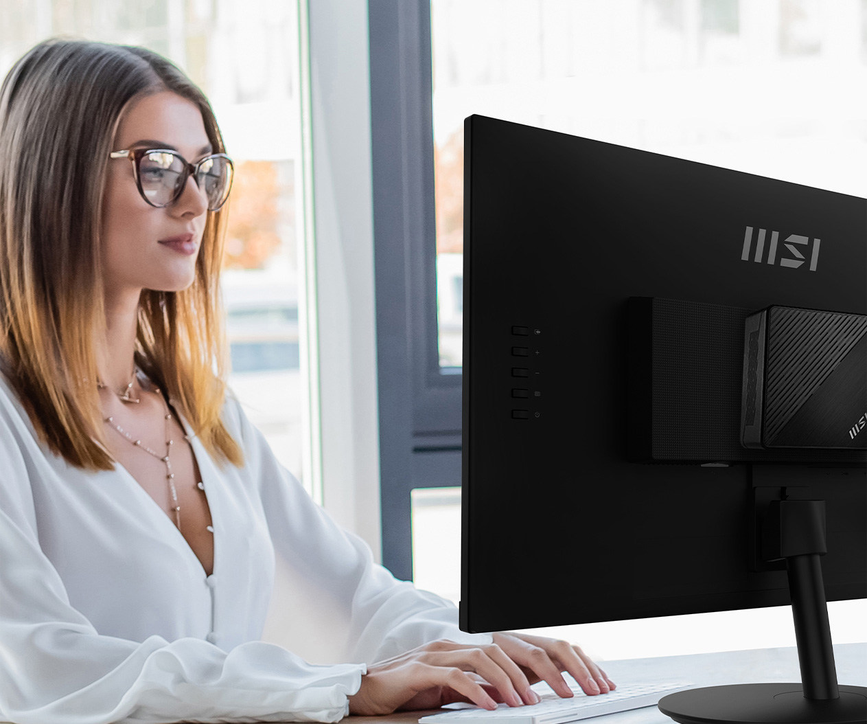 msi pro monitor with all in one pc vesa mountable design