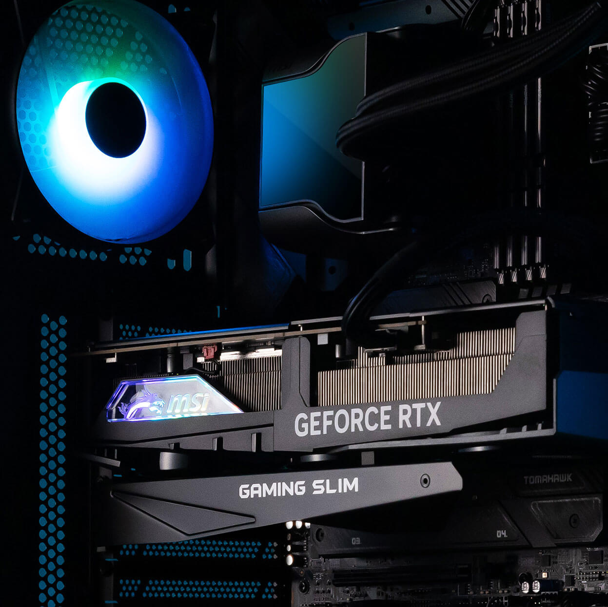 MSI RTX 4070 Ti GAMING X SLIM 12G in MSI pc case