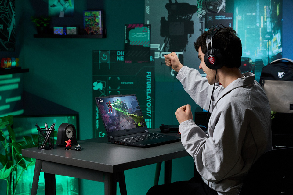 MSI Cyborg系列专为希望拥有一台用于课堂、日常游戏和创意项目的笔记本电脑的学生设计。